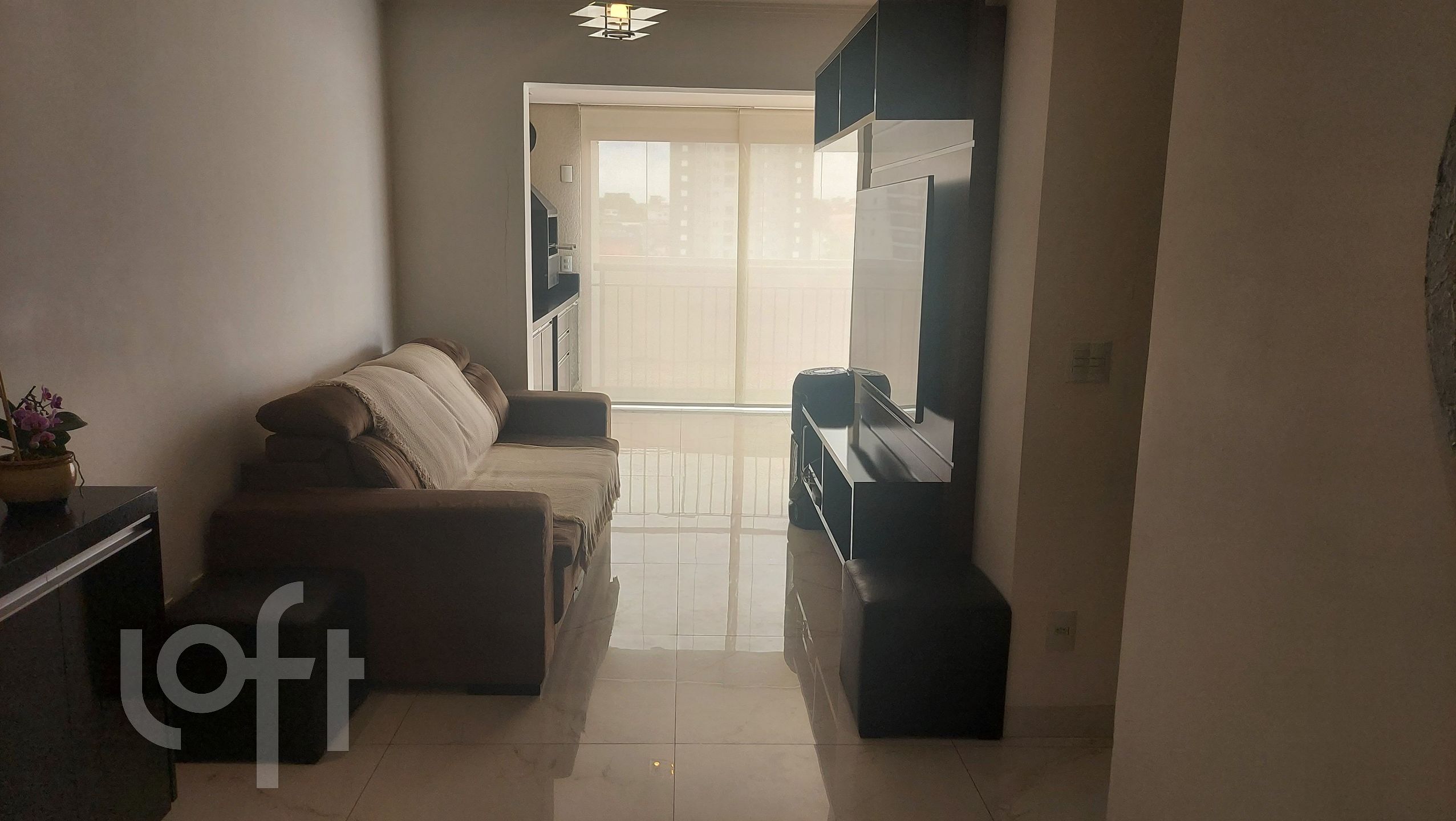 Apartamento à venda com 2 quartos, 99m² - Foto 1