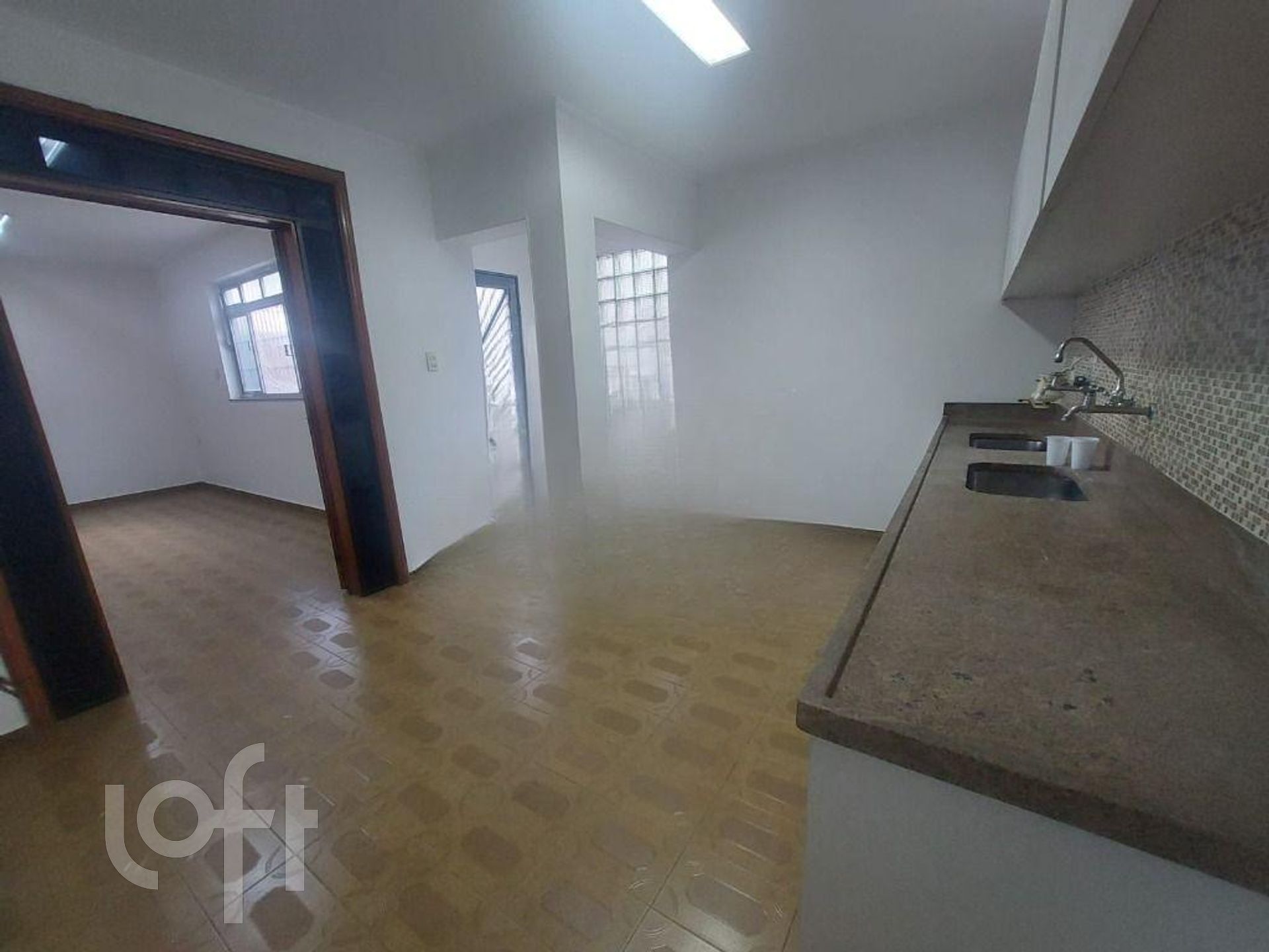 Casa à venda com 2 quartos, 109m² - Foto 13