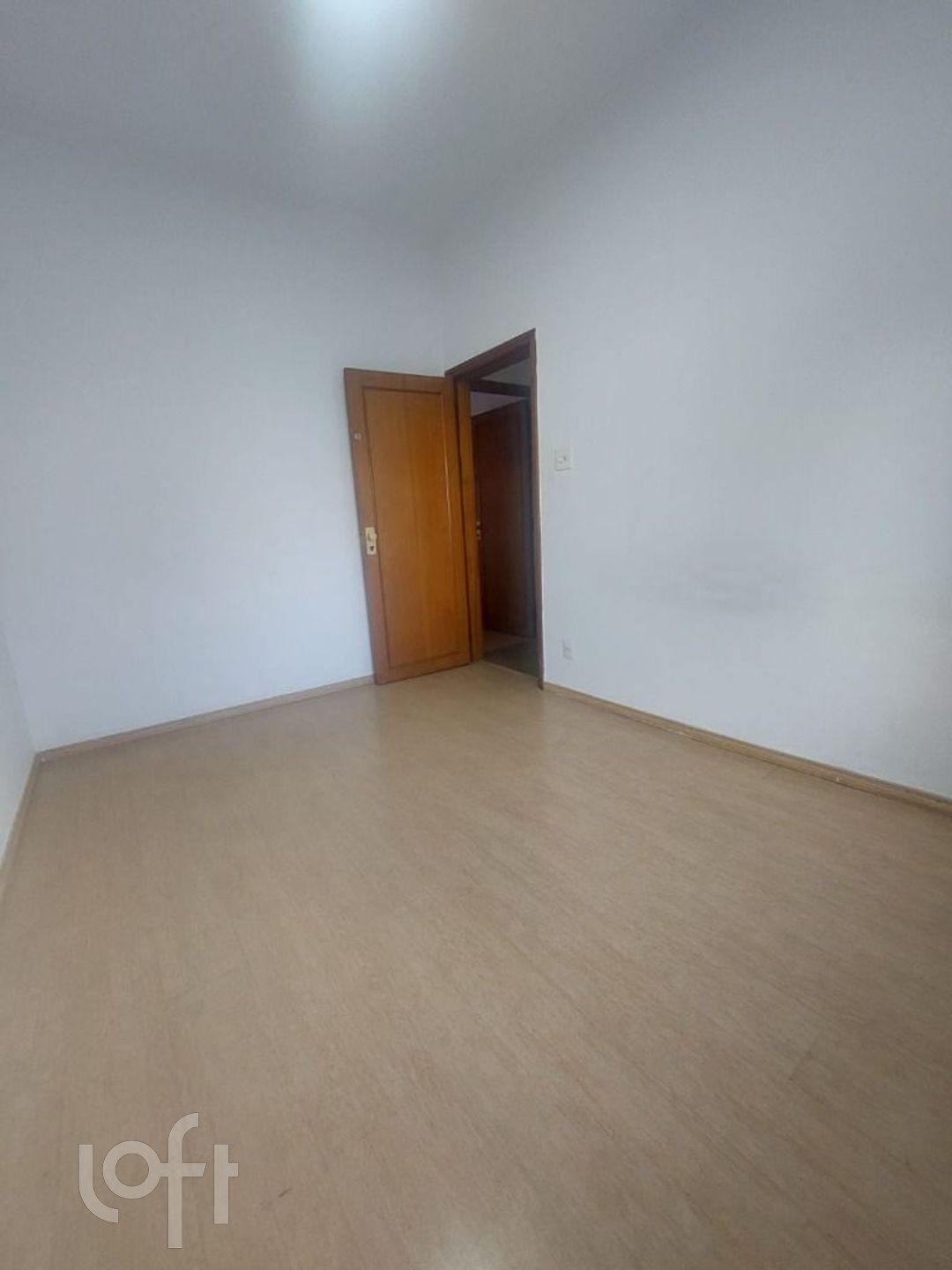 Casa à venda com 2 quartos, 109m² - Foto 8