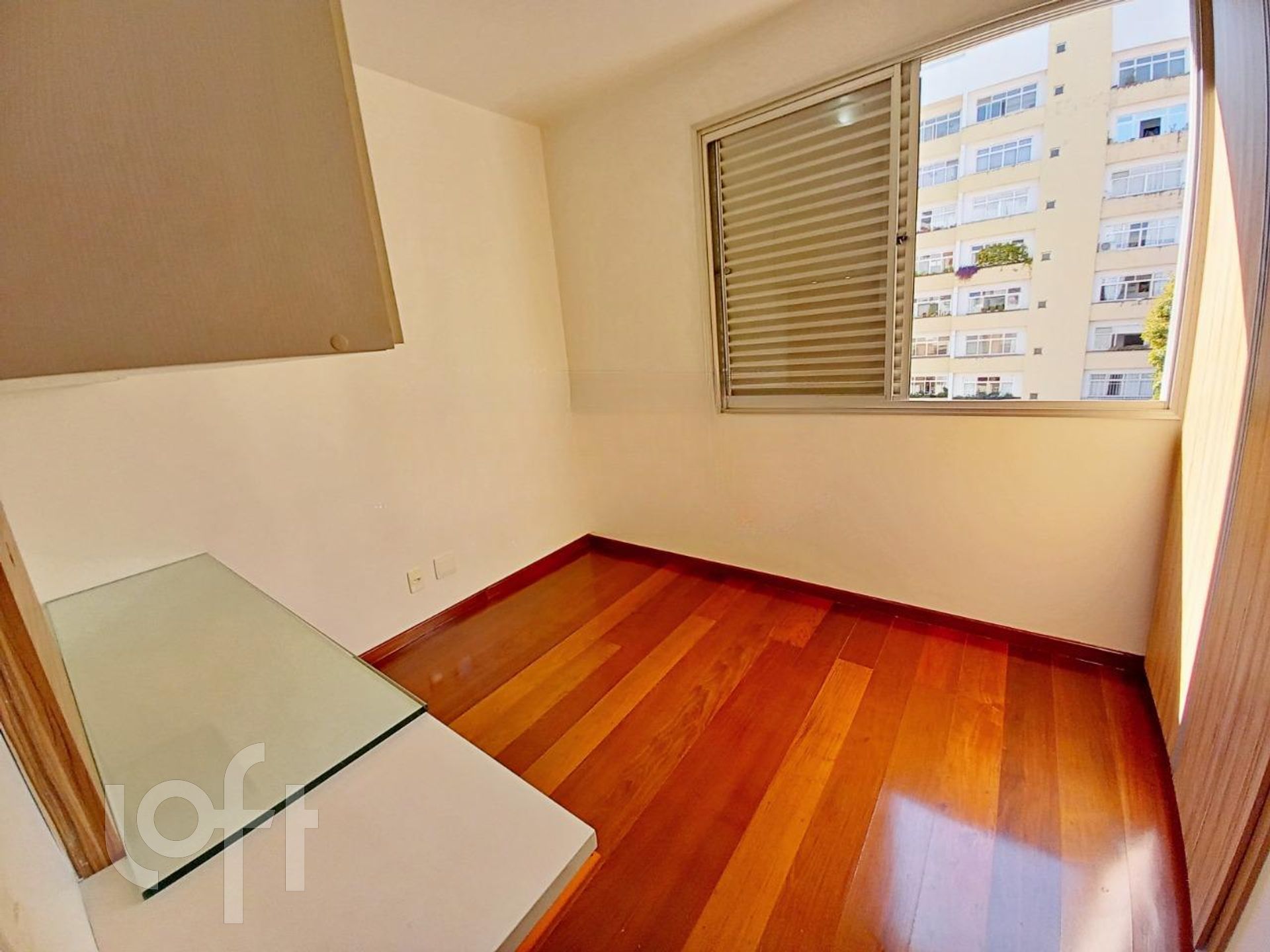 Apartamento à venda com 4 quartos, 140m² - Foto 8