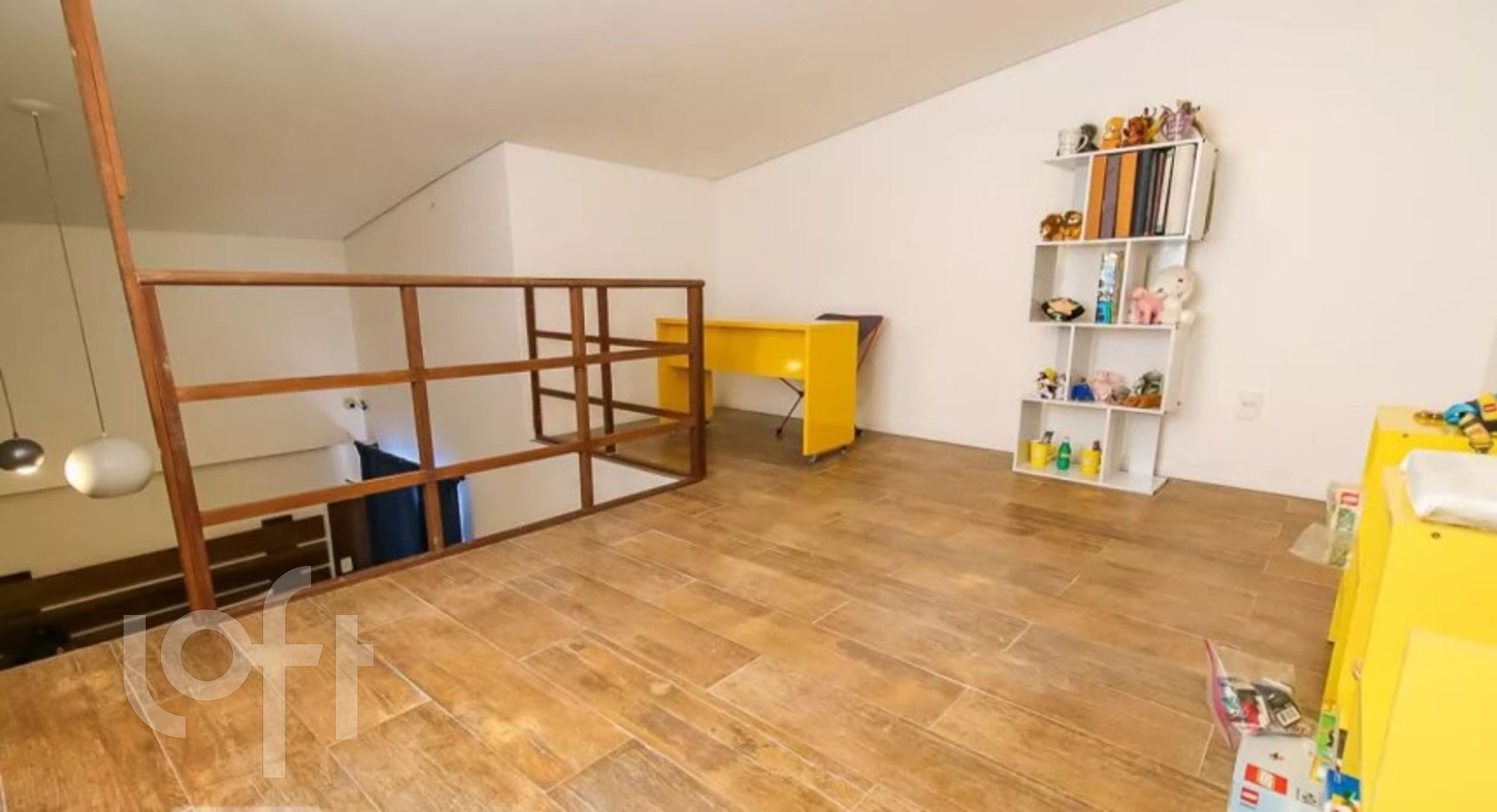 Casa à venda com 4 quartos, 220m² - Foto 8