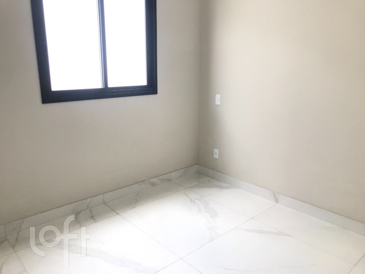 Apartamento à venda com 3 quartos, 65m² - Foto 4