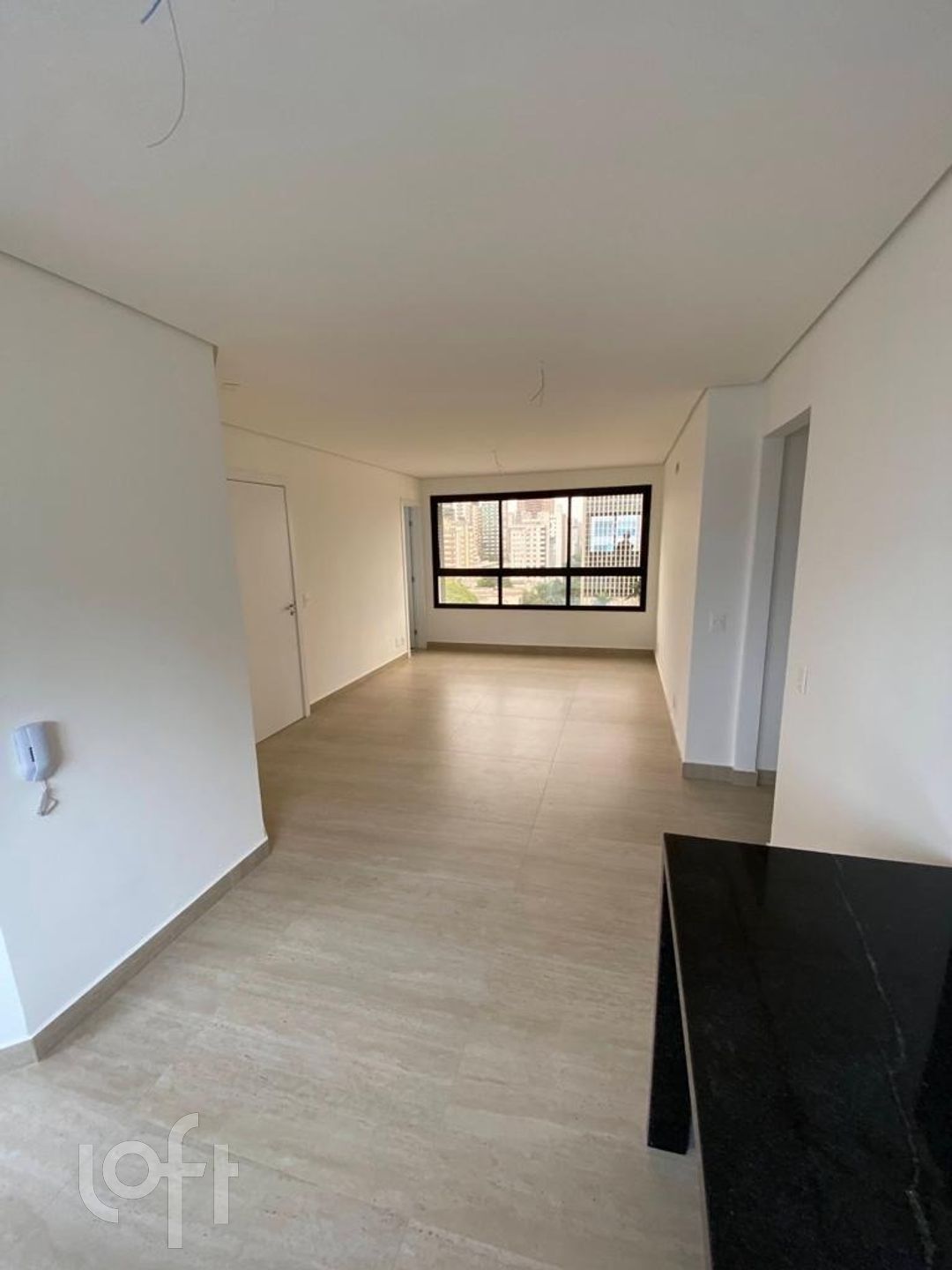 Apartamento à venda com 3 quartos, 85m² - Foto 2