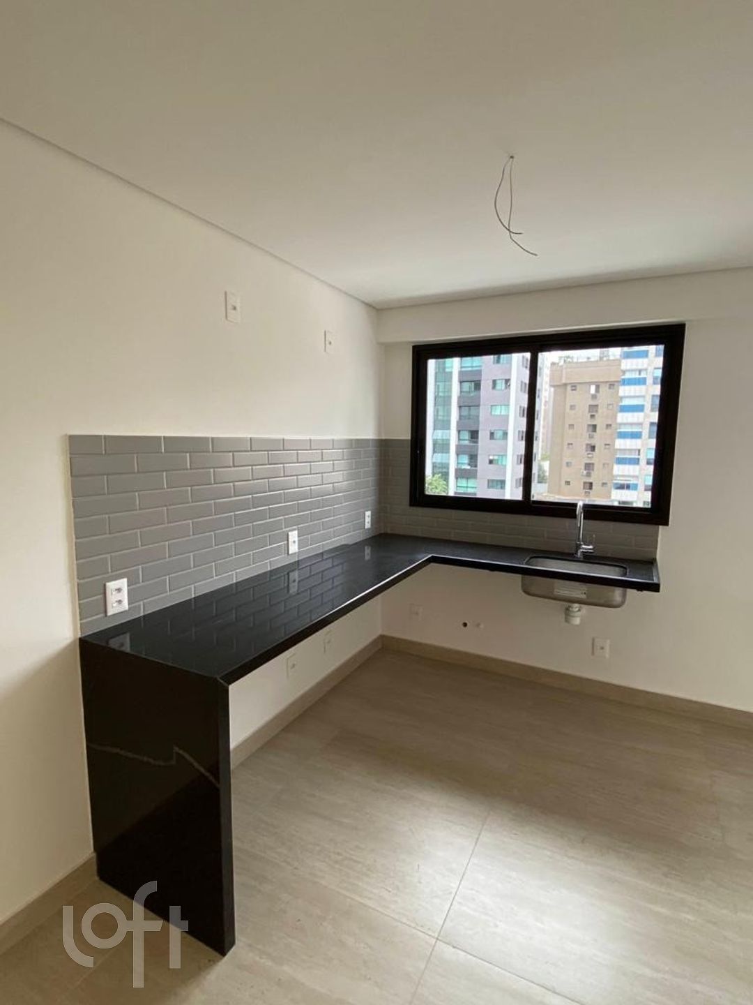 Apartamento à venda com 3 quartos, 85m² - Foto 4