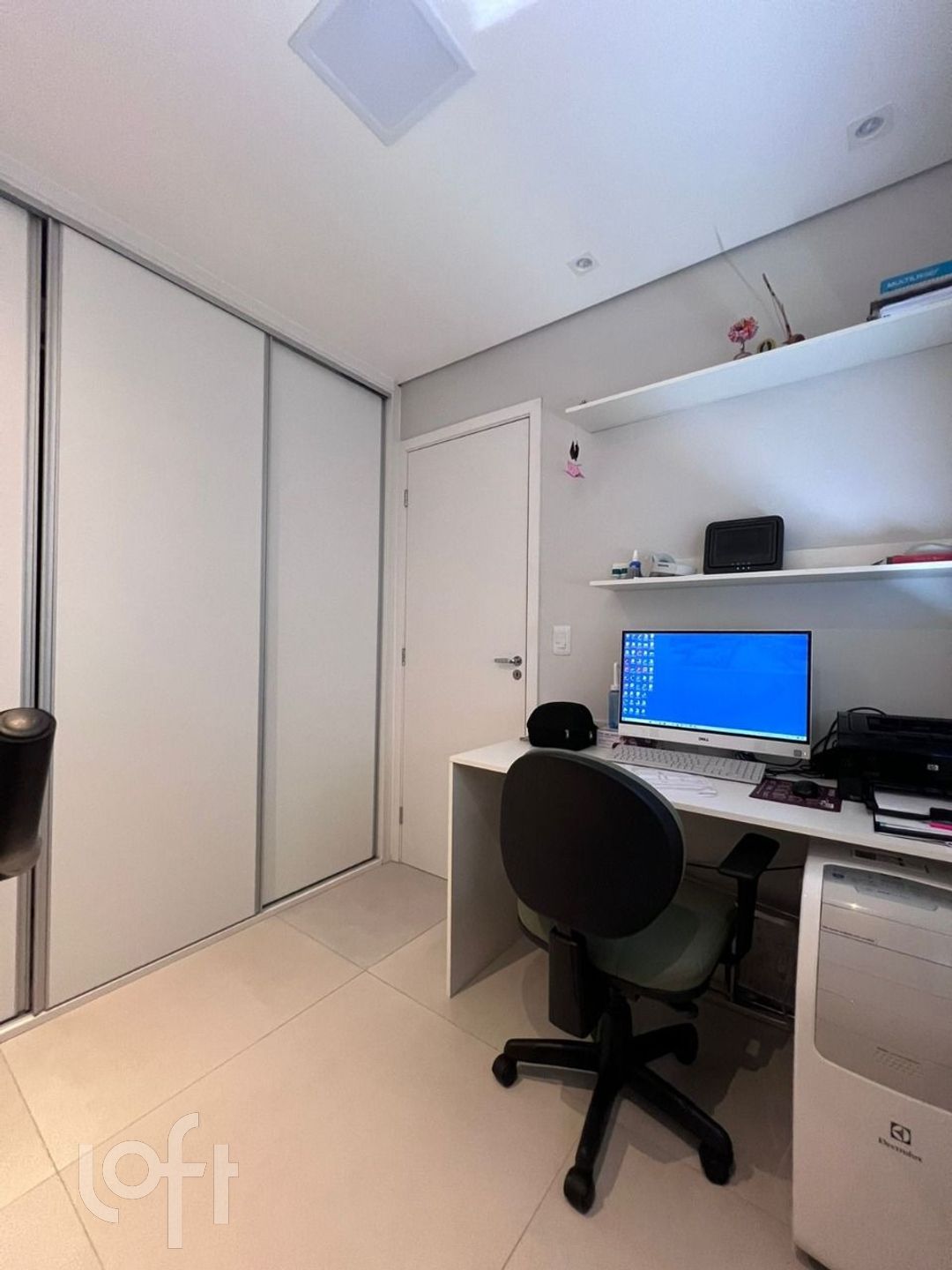 Apartamento à venda com 2 quartos, 40m² - Foto 16