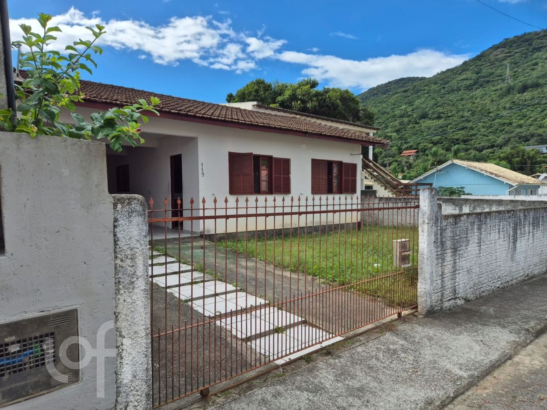 Casa Residencial com 112m², 2 quartos, no bairro Caiacanga em Florianópolis