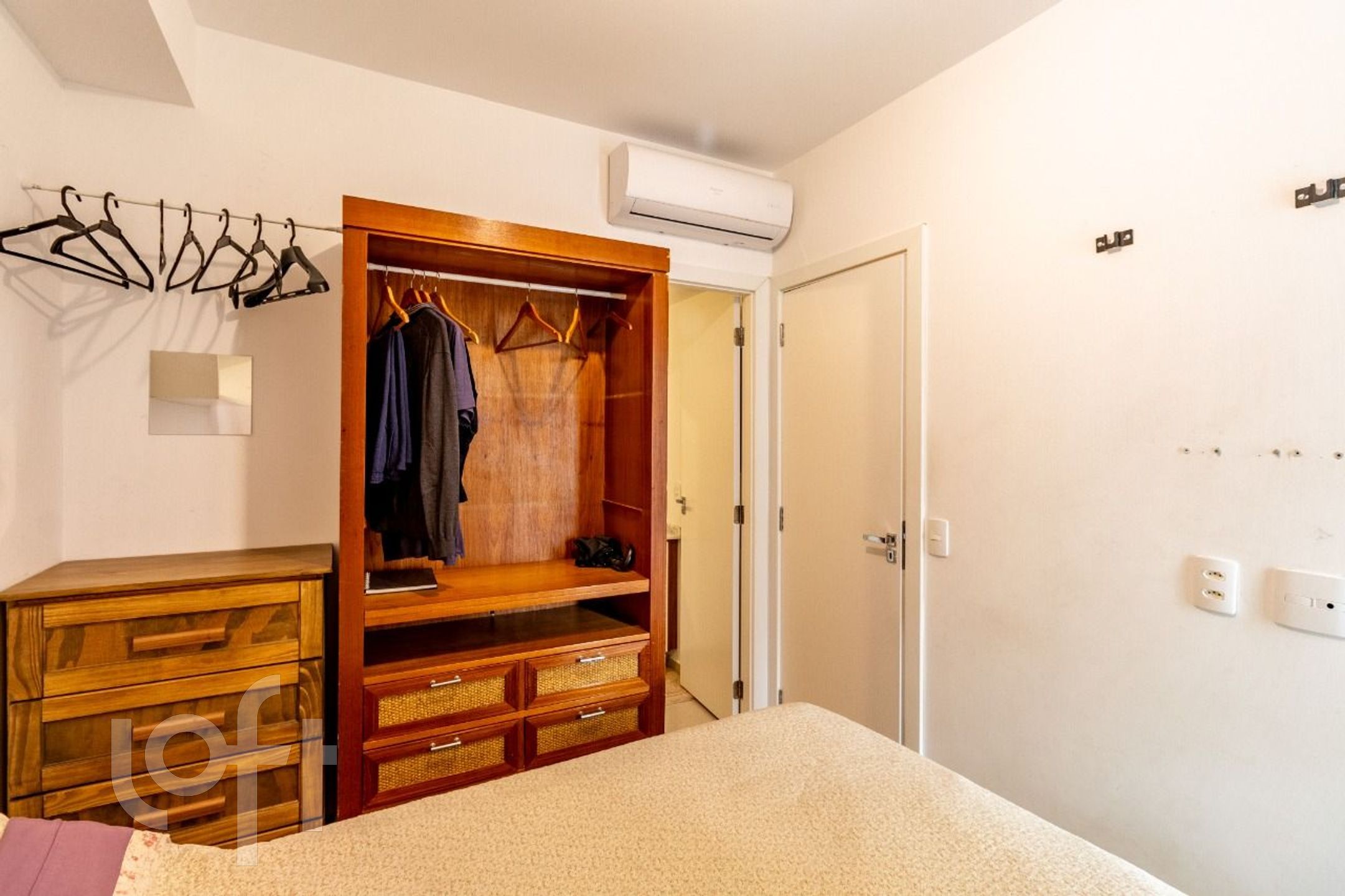 Apartamento à venda com 1 quarto, 30m² - Foto 7