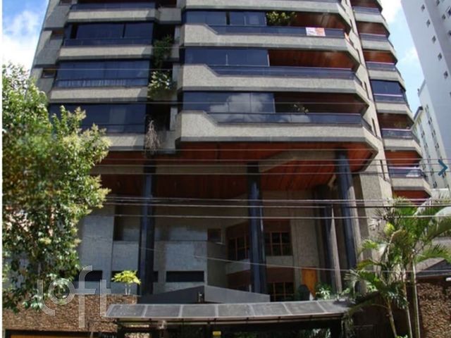 Apartamento com 400m², 4 dormitórios, Bela Vista em Porto Alegre