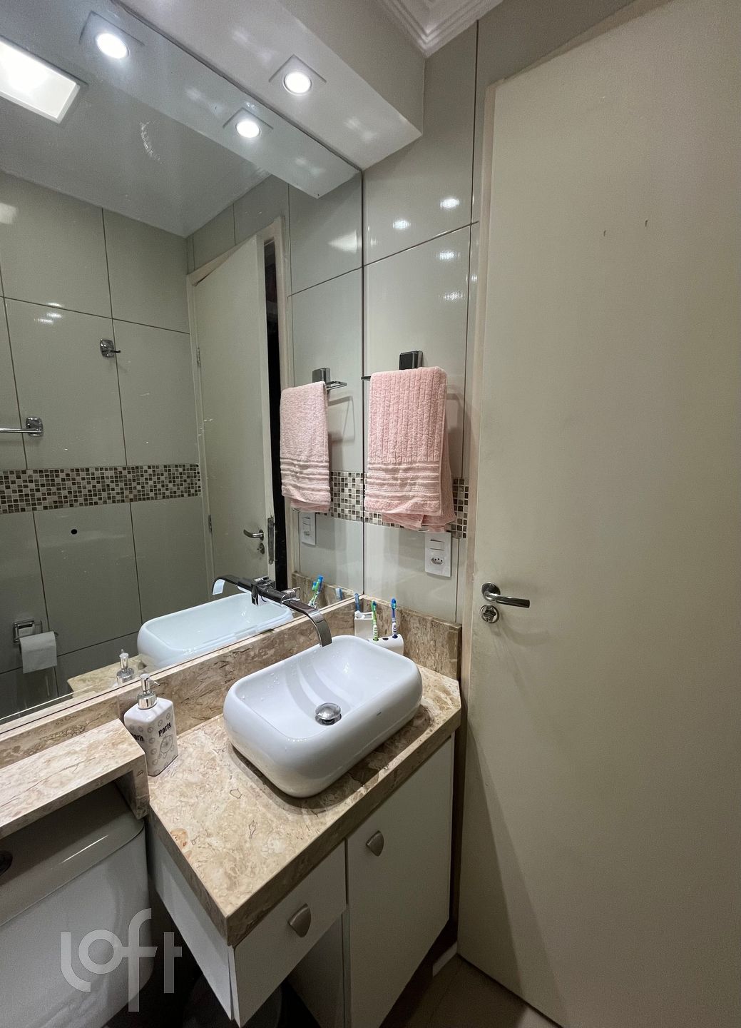 Apartamento à venda com 2 quartos, 39m² - Foto 29