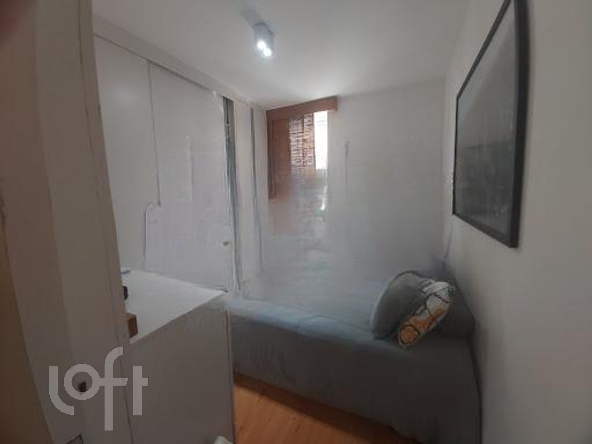 Apartamento à venda com 3 quartos, 80m² - Foto 11