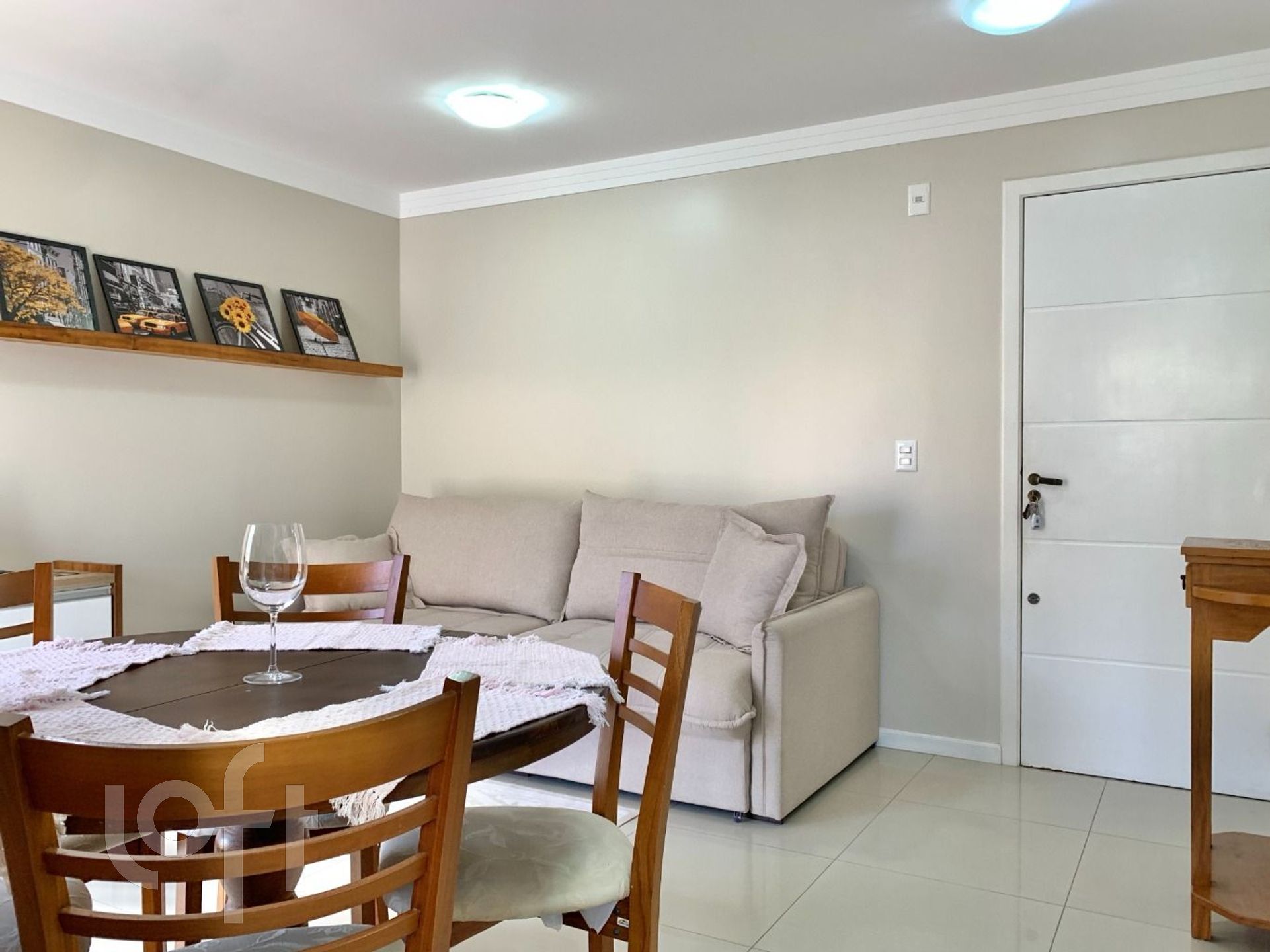 Apartamento à venda em Jurere Leste com 61 m², 2 quartos, 1 suíte, 1 vaga