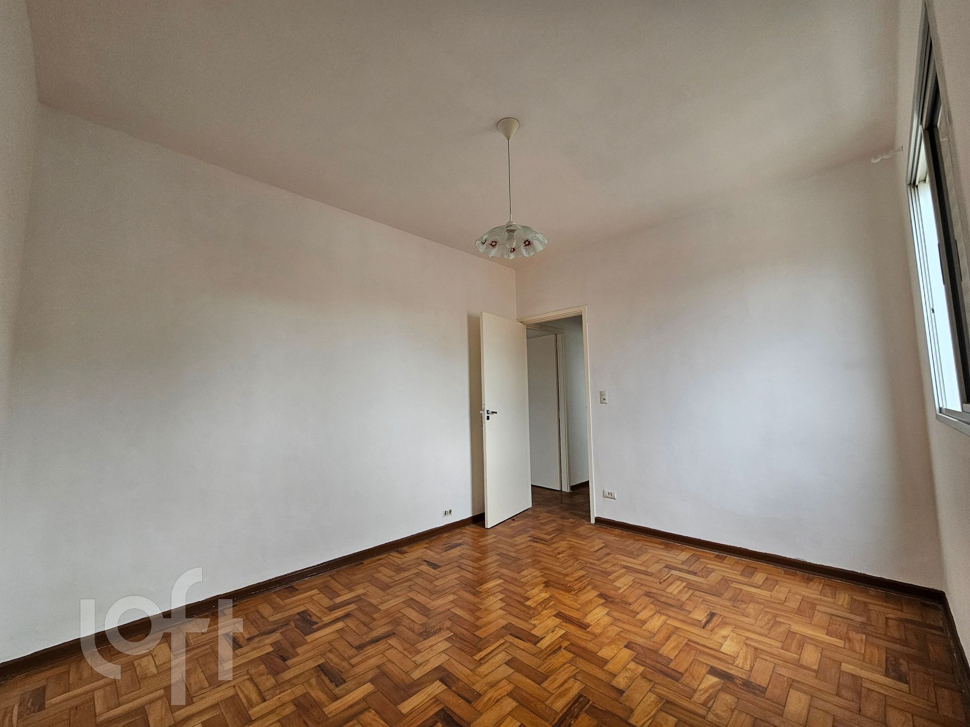 Apartamento à venda com 2 quartos, 100m² - Foto 11