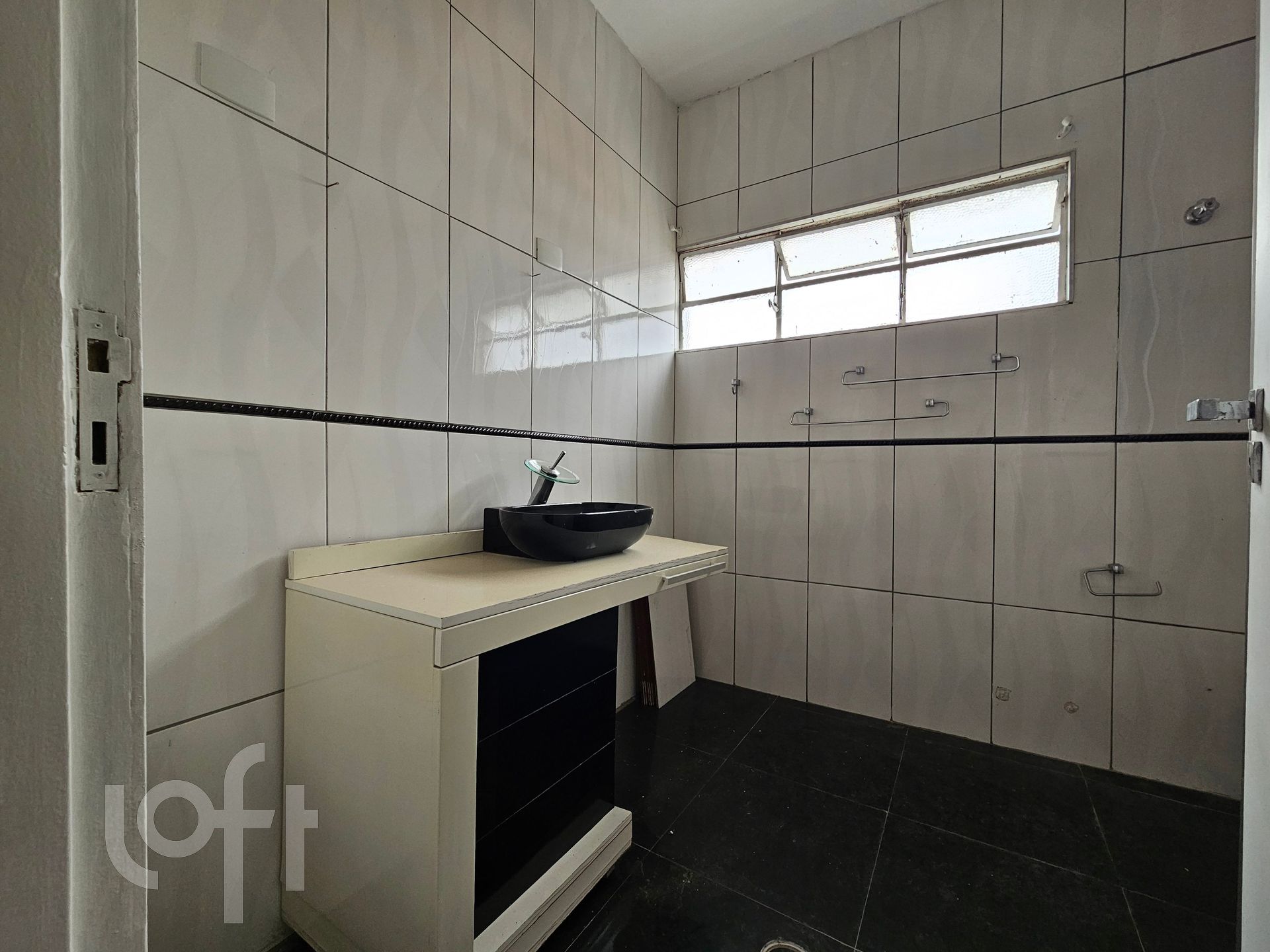 Apartamento à venda com 2 quartos, 100m² - Foto 15