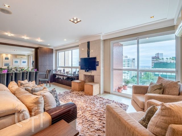 Apartamento com 152m², 3 dormitórios, 3 suítes, Bela Vista em Porto Alegre