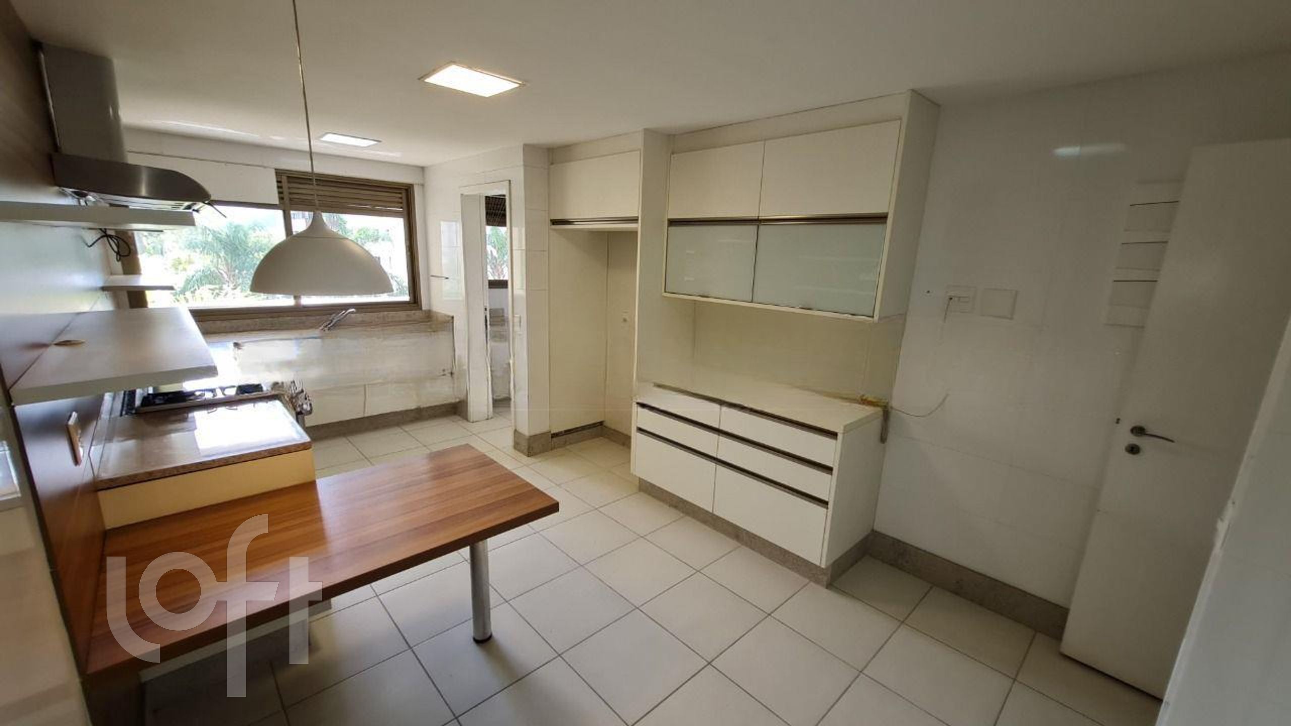 Apartamento à venda com 4 quartos, 278m² - Foto 10