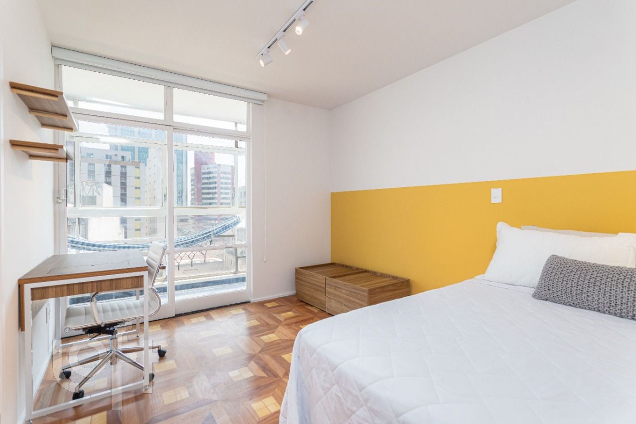 Apartamento à venda com 5 quartos, 200m² - Foto 14