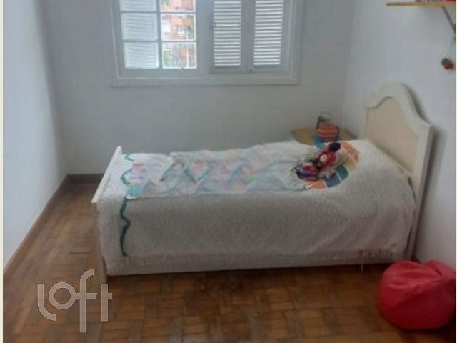 Apartamento com 97m², 3 dormitórios, 1 vaga, Rio Branco em Porto Alegre