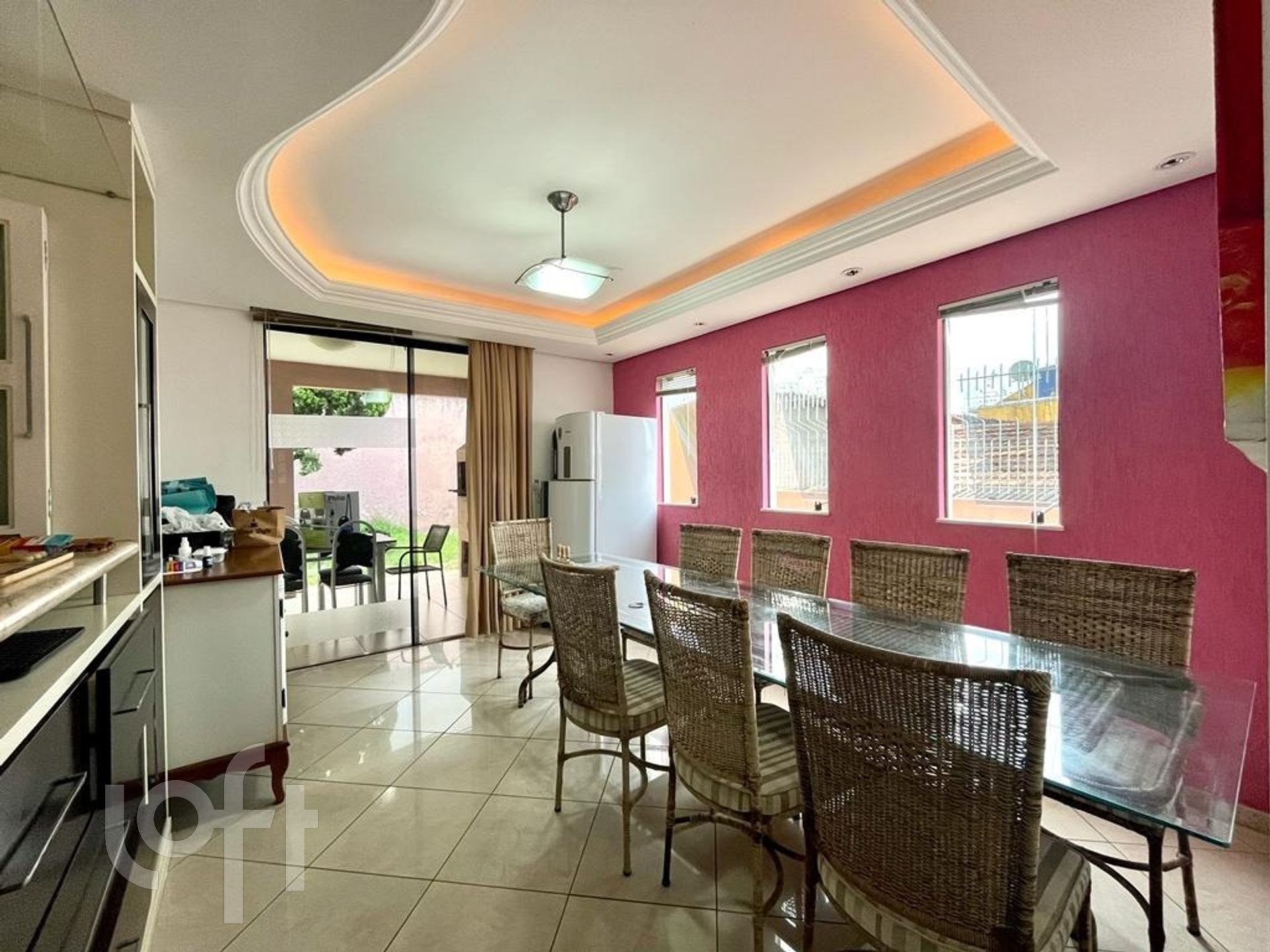 Casa à venda em Barreiros com 273 m², 3 quartos, 1 suíte, 2 vagas