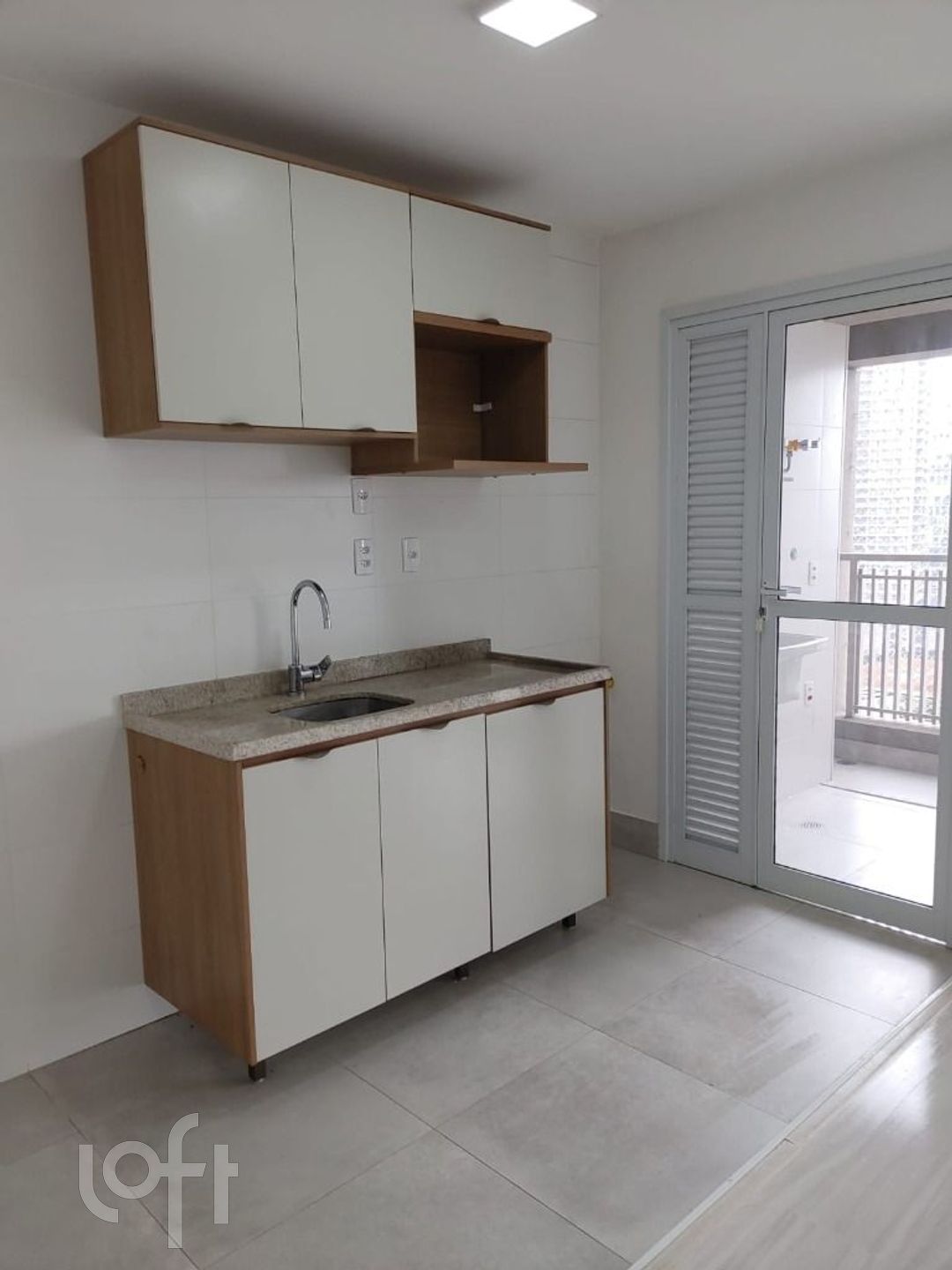 Apartamento à venda com 2 quartos, 70m² - Foto 6