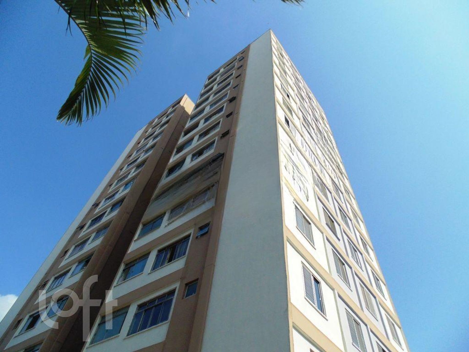 Apartamento à venda com 2 quartos, 58m² - Foto 1