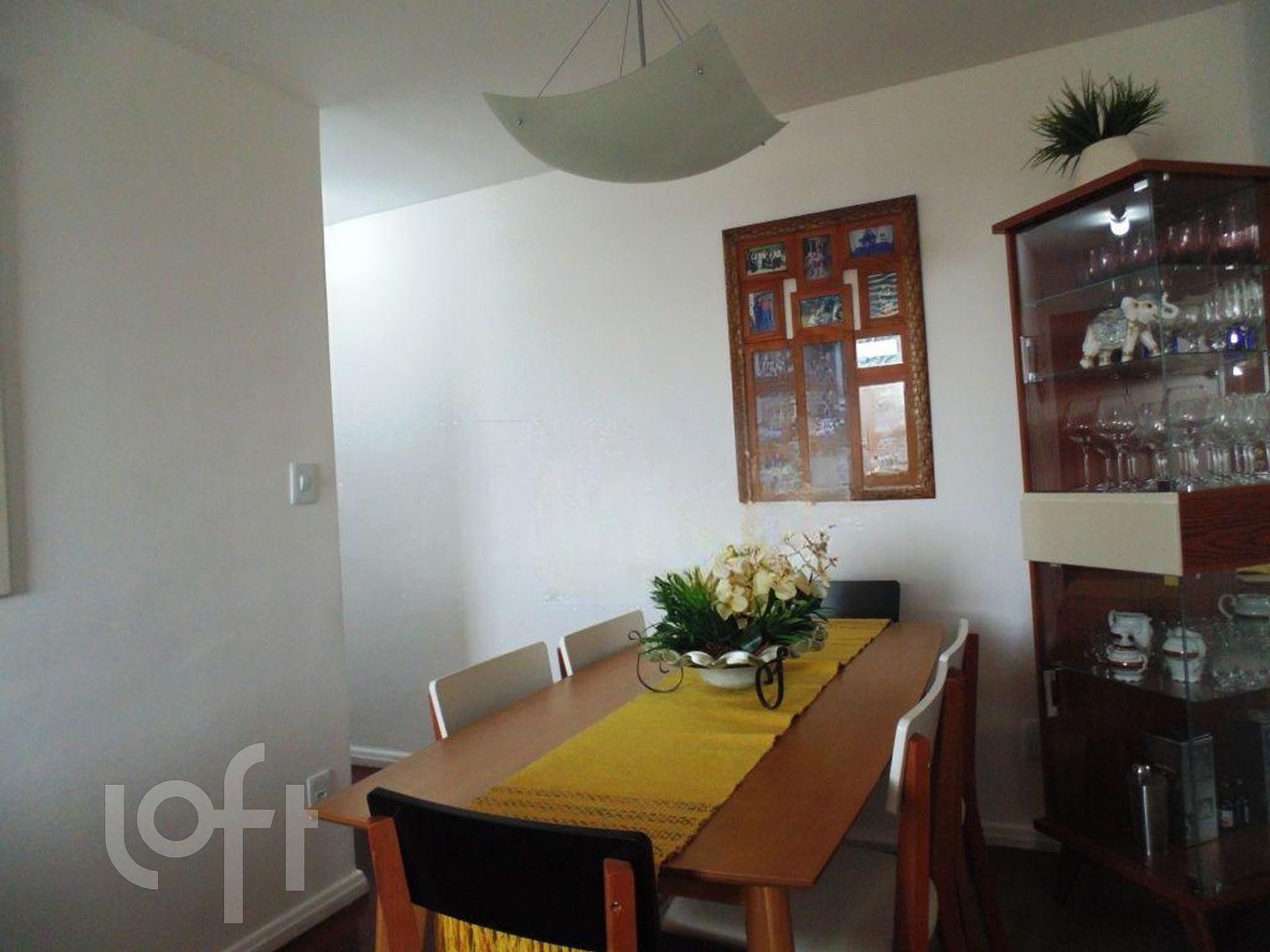 Apartamento à venda com 2 quartos, 58m² - Foto 3