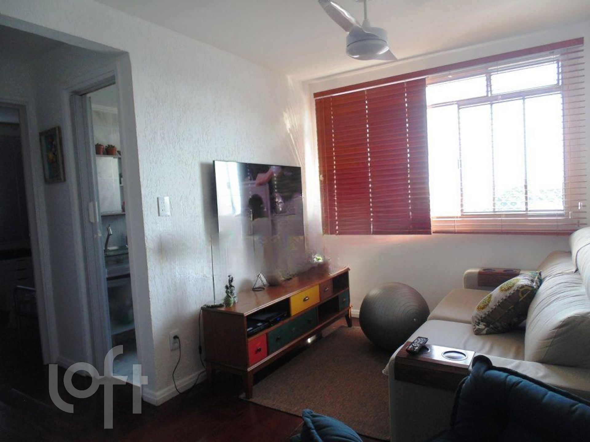 Apartamento à venda com 2 quartos, 58m² - Foto 6