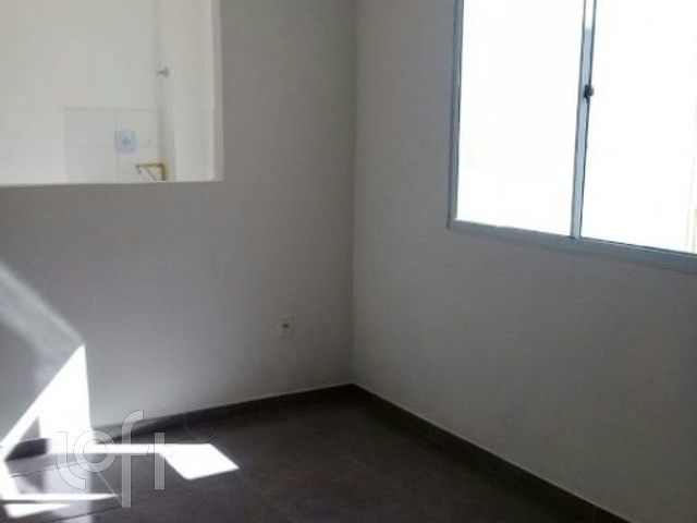 Apartamento com 44m², 2 dormitórios no bairro São José em Canoas para Comprar