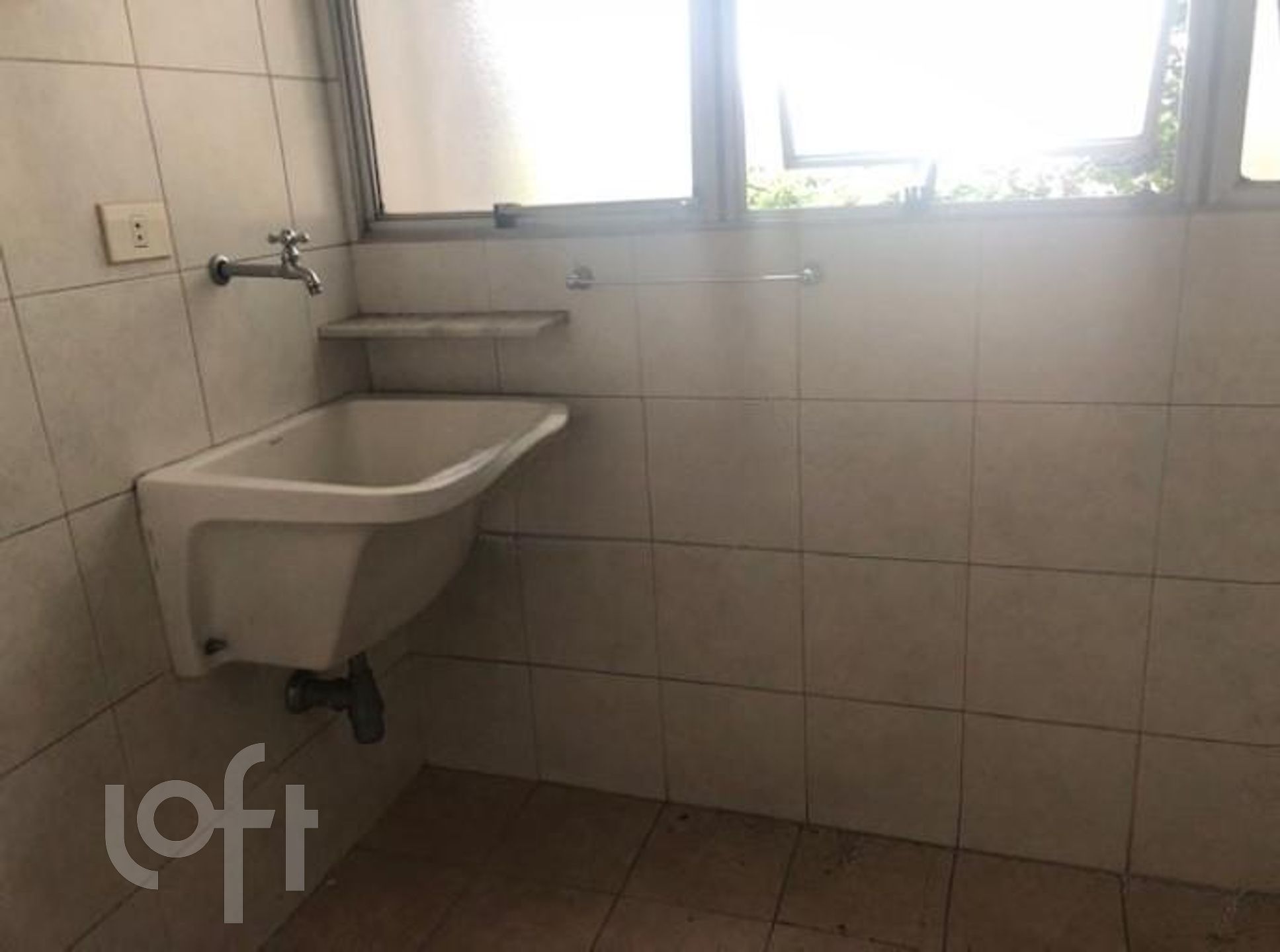 Apartamento à venda com 2 quartos, 65m² - Foto 27