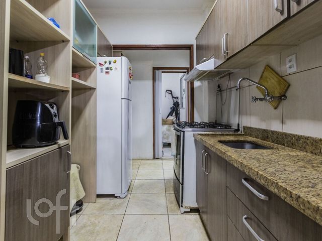 Apartamento com 100m², 3 dormitórios, Santana em Porto Alegre