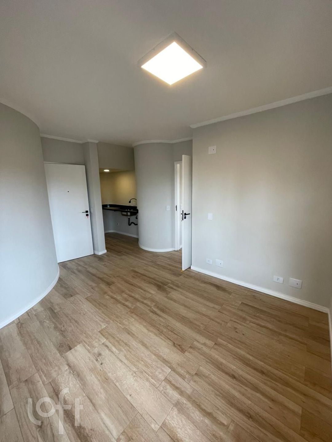 Apartamento à venda com 1 quarto, 37m² - Foto 3