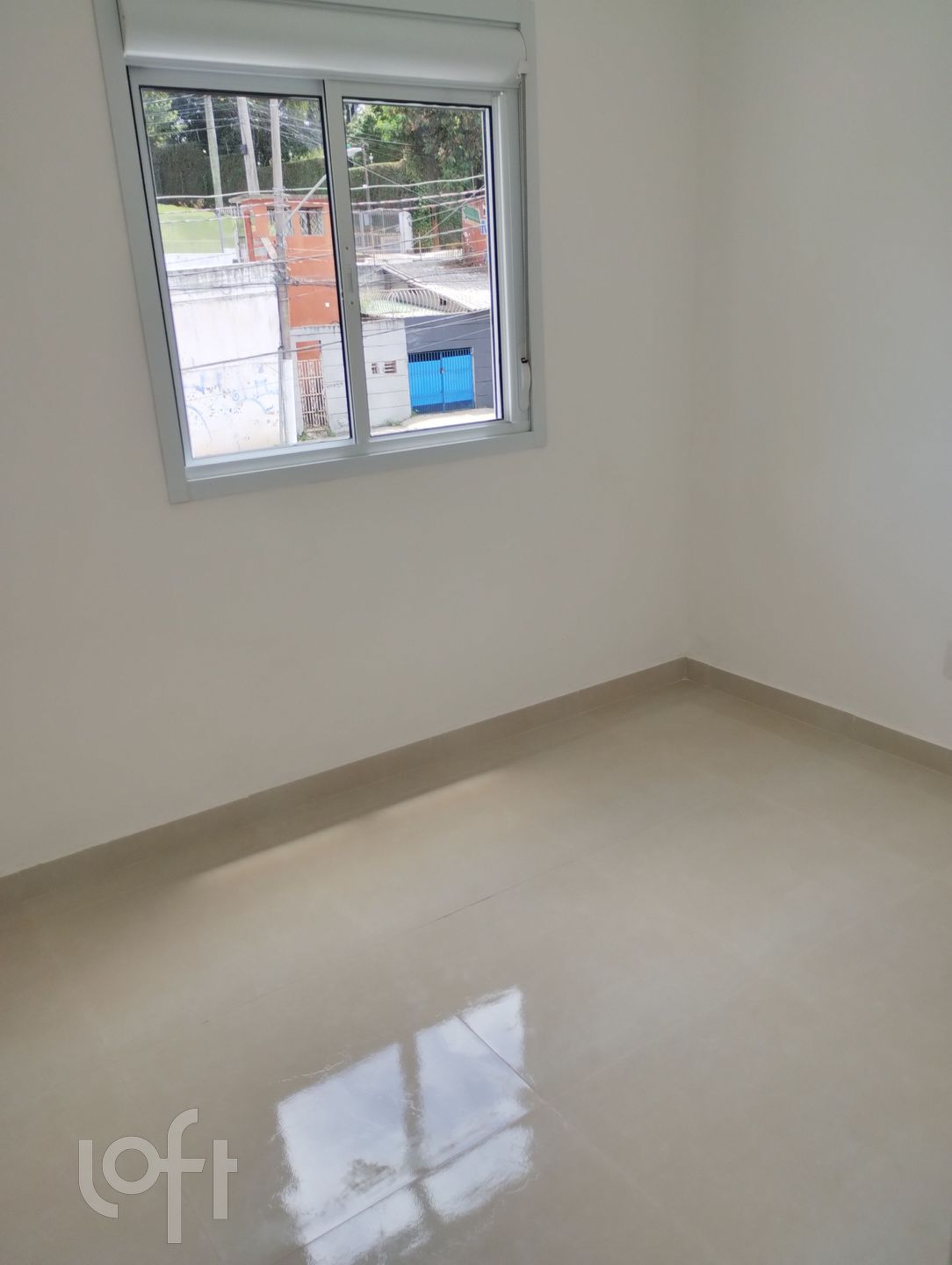 Apartamento à venda com 2 quartos, 44m² - Foto 2