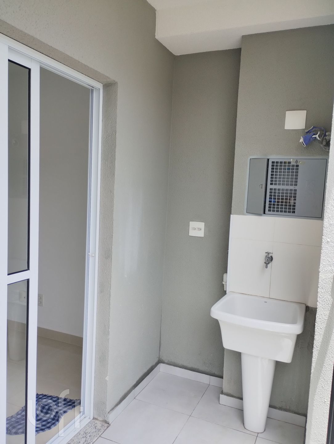 Apartamento à venda com 2 quartos, 44m² - Foto 3