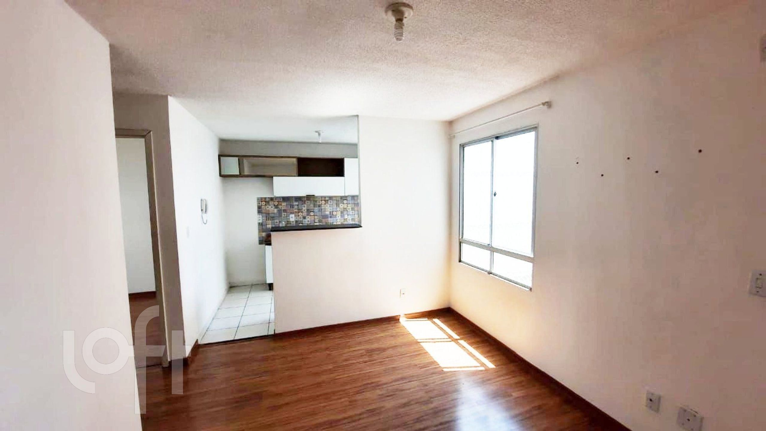 Apartamento à venda com 2 quartos, 45m² - Foto 1