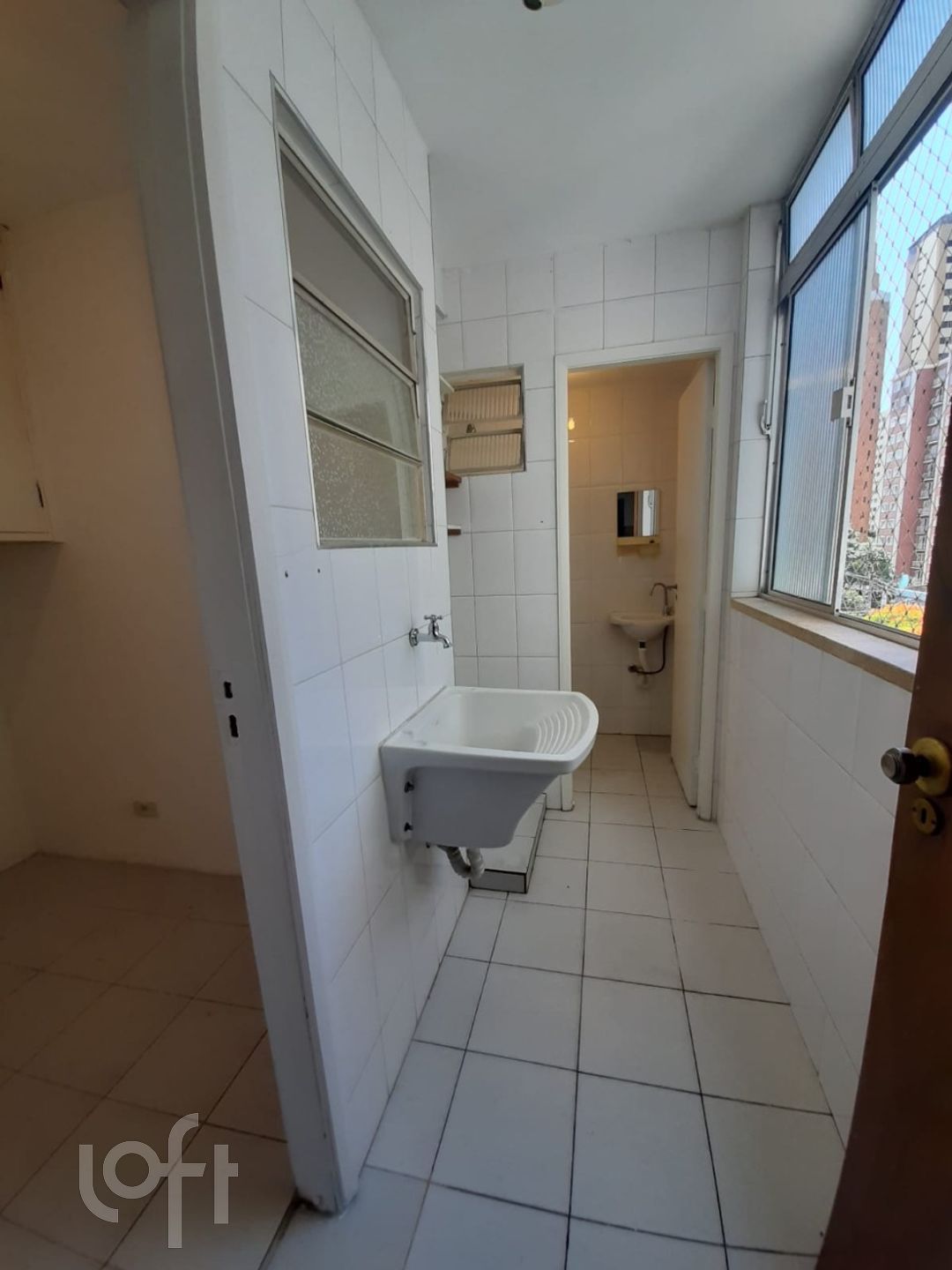 Apartamento à venda com 2 quartos, 80m² - Foto 3