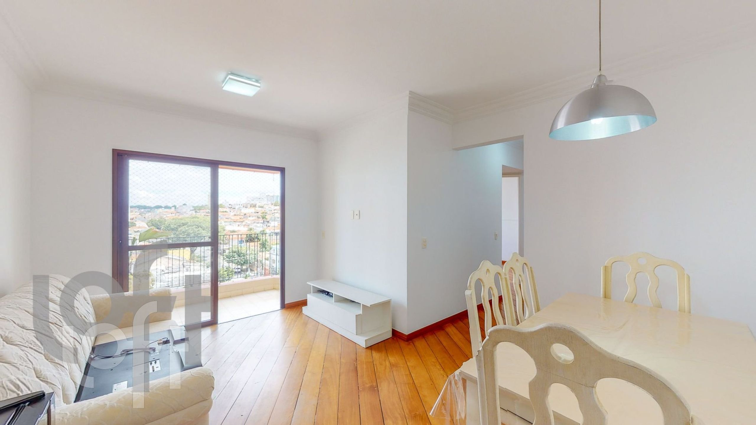 Apartamento à venda com 3 quartos, 75m² - Foto 1