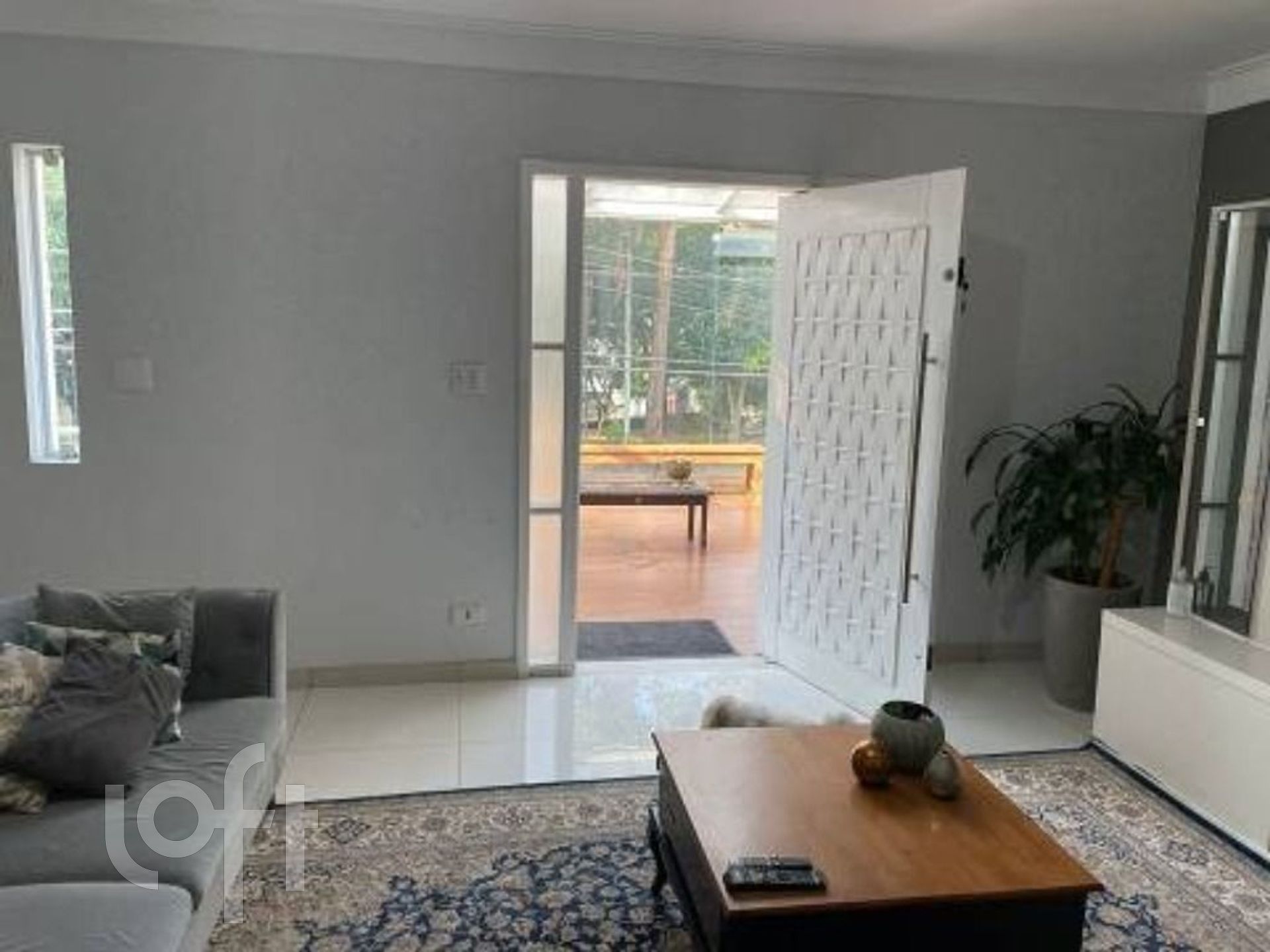 Casa à venda com 4 quartos, 202m² - Foto 4