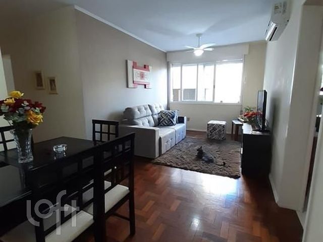 Apartamento com 86m², 3 dormitórios, 1 suíte, 1 vaga, Petrópolis em Porto Alegre