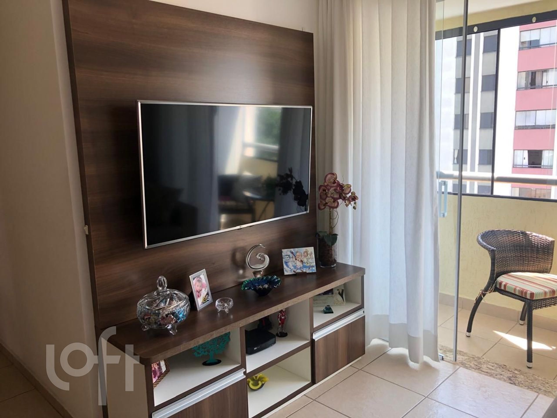 Apartamento à venda com 2 quartos, 56m² - Foto 2