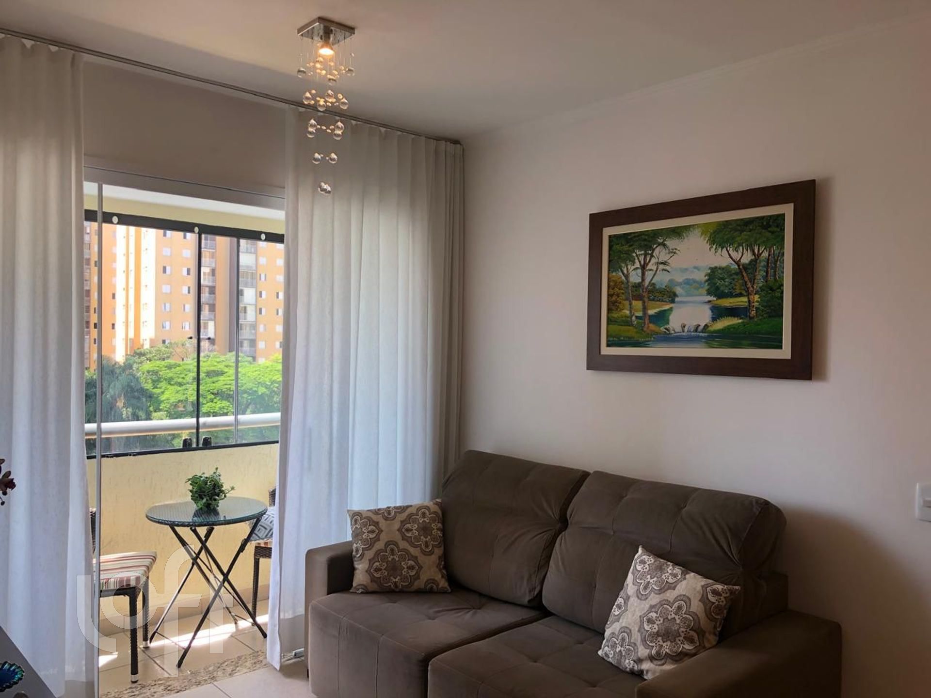 Apartamento à venda com 2 quartos, 56m² - Foto 1