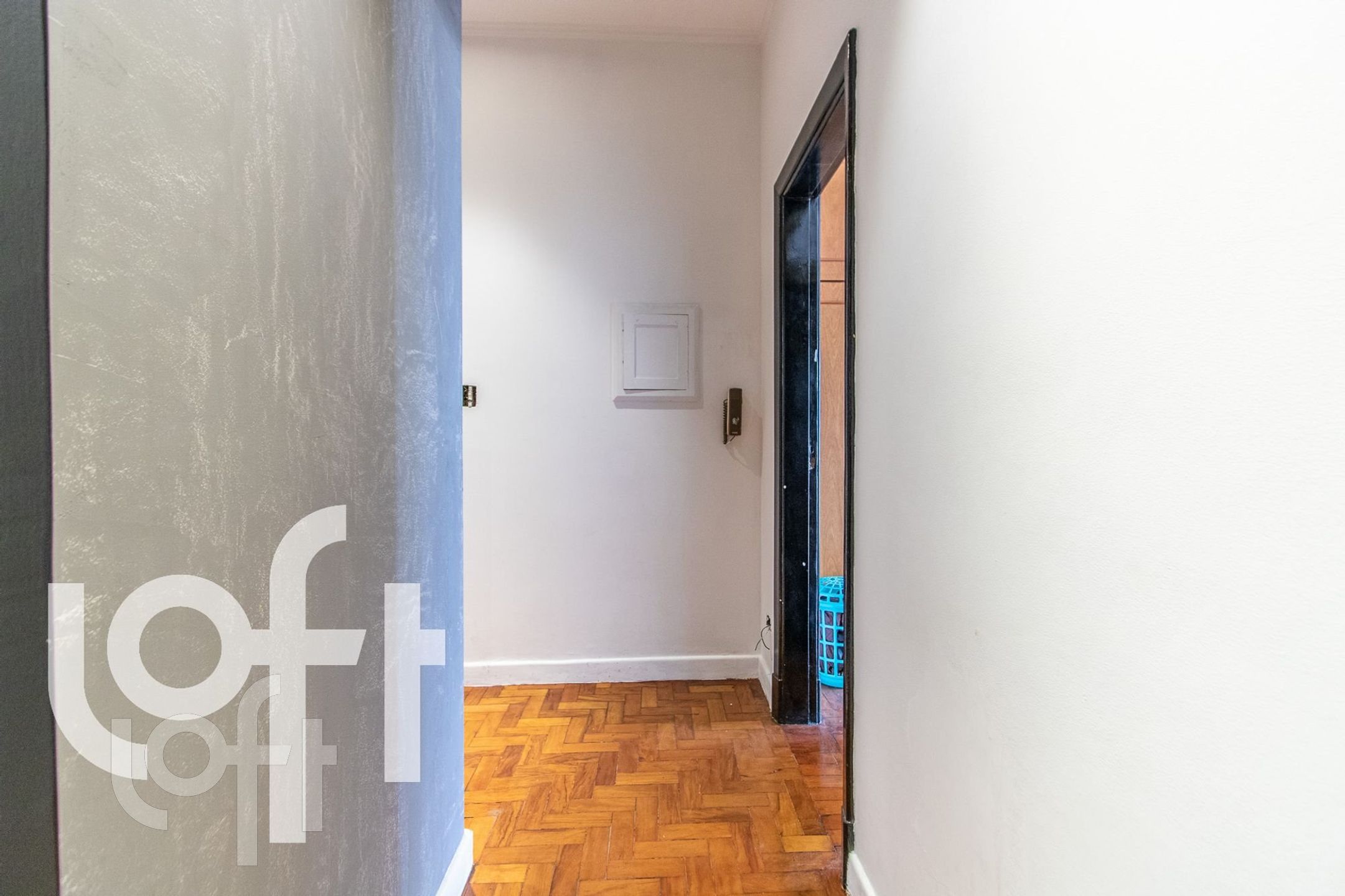 Apartamento à venda com 2 quartos, 95m² - Foto 2