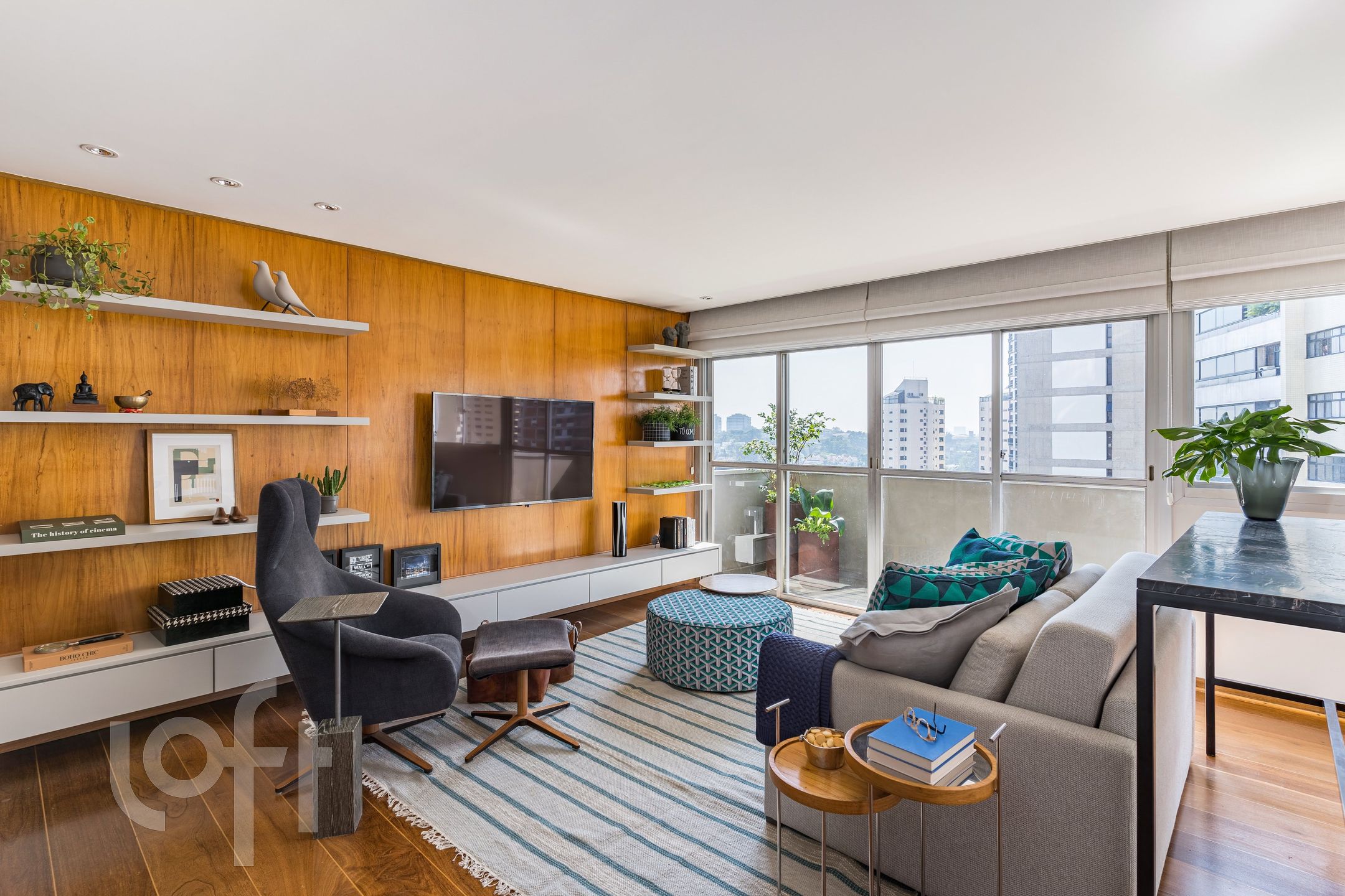 Apartamento à venda em Real Parque com 125 m², 2 q