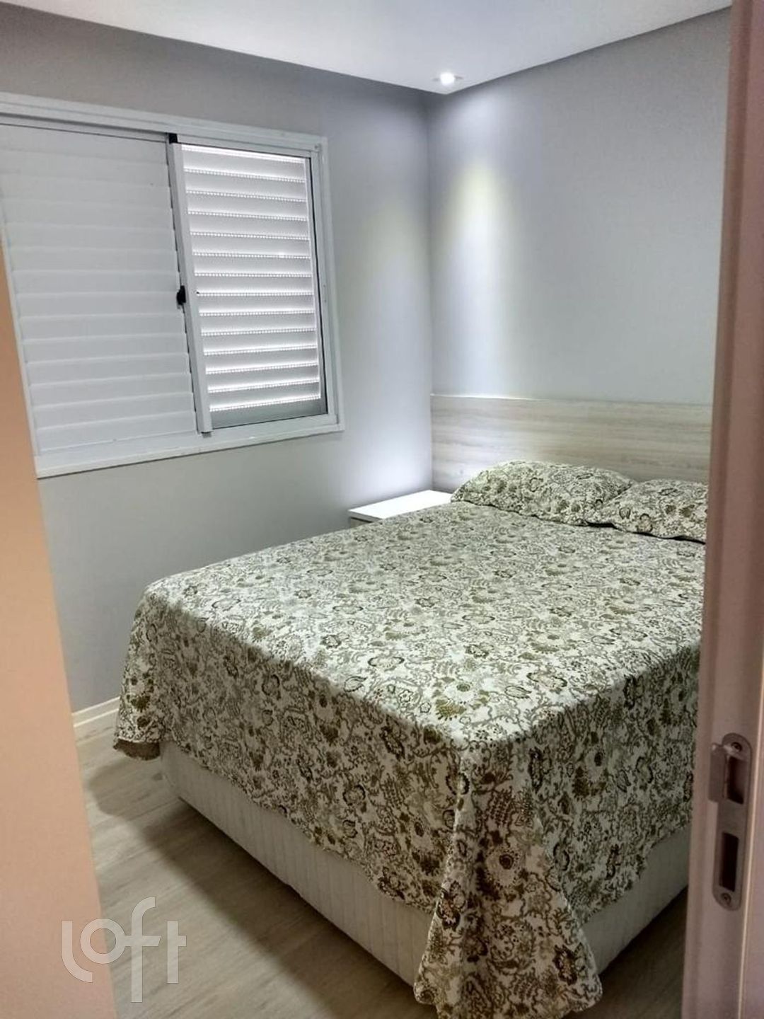 Apartamento à venda com 3 quartos, 59m² - Foto 2