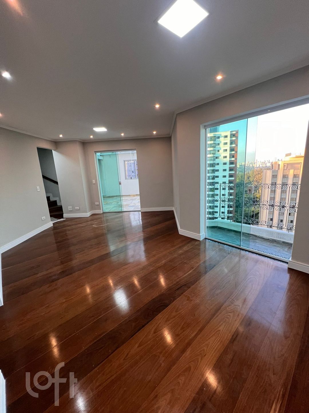 Apartamento à venda em Vila Indiana com 120 m², 2