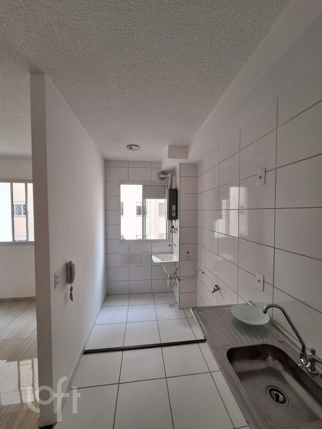 Apartamento à venda com 2 quartos, 41m² - Foto 4