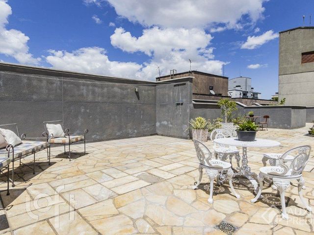 Apartamento com 292m², 3 dormitórios, 1 suíte, 1 vaga, Petrópolis em Porto Alegre