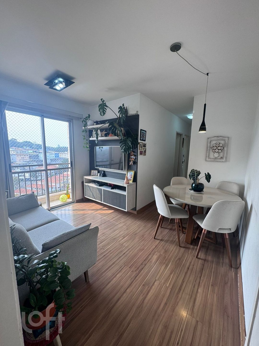 Apartamento à venda com 2 quartos, 47m² - Foto 3