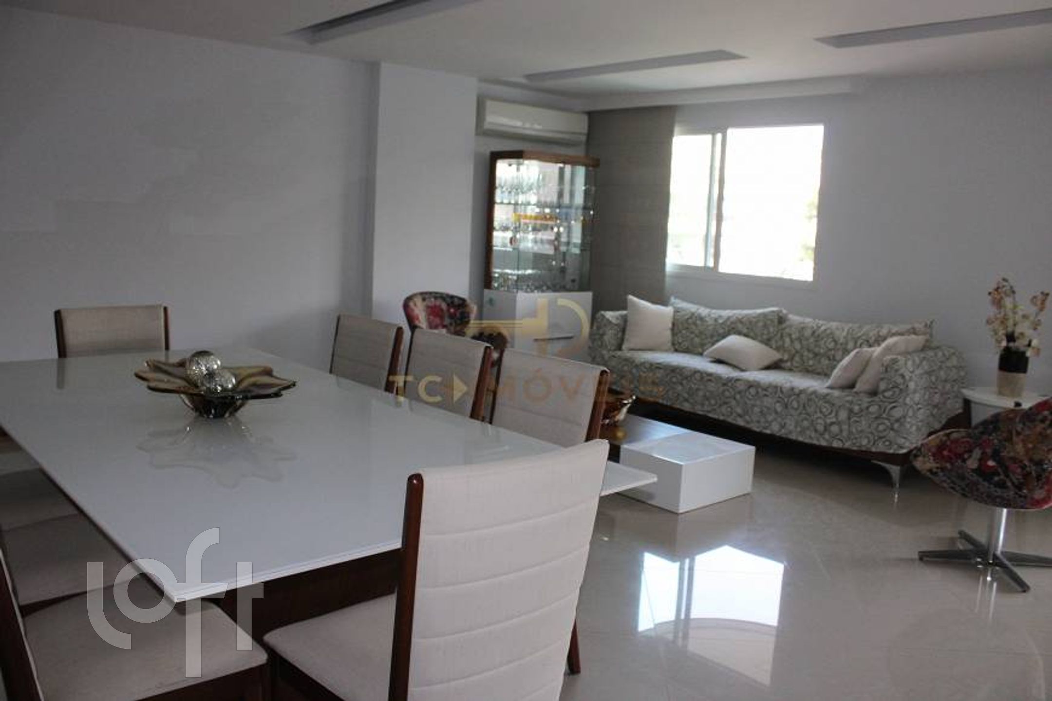 Apartamento à venda com 4 quartos, 213m² - Foto 16