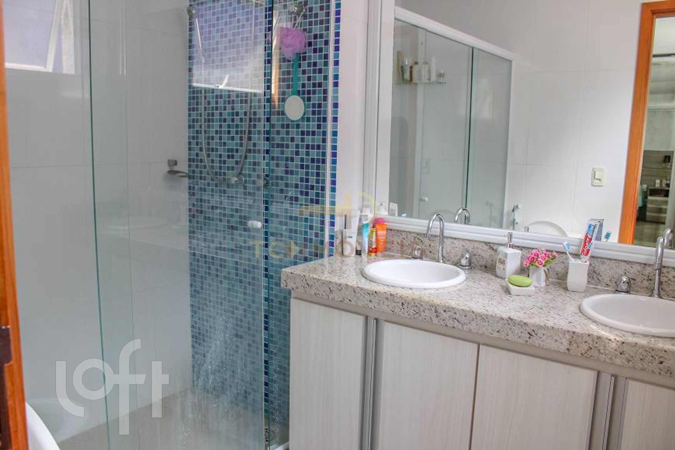 Apartamento à venda com 4 quartos, 213m² - Foto 27