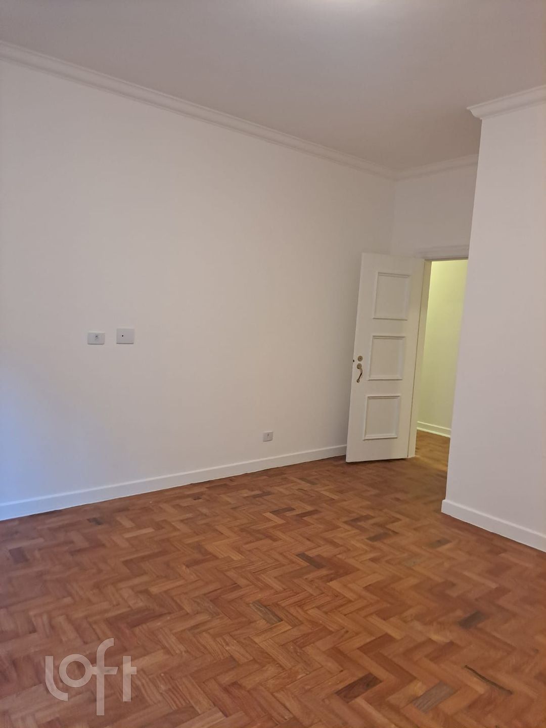 Apartamento à venda com 3 quartos, 209m² - Foto 11