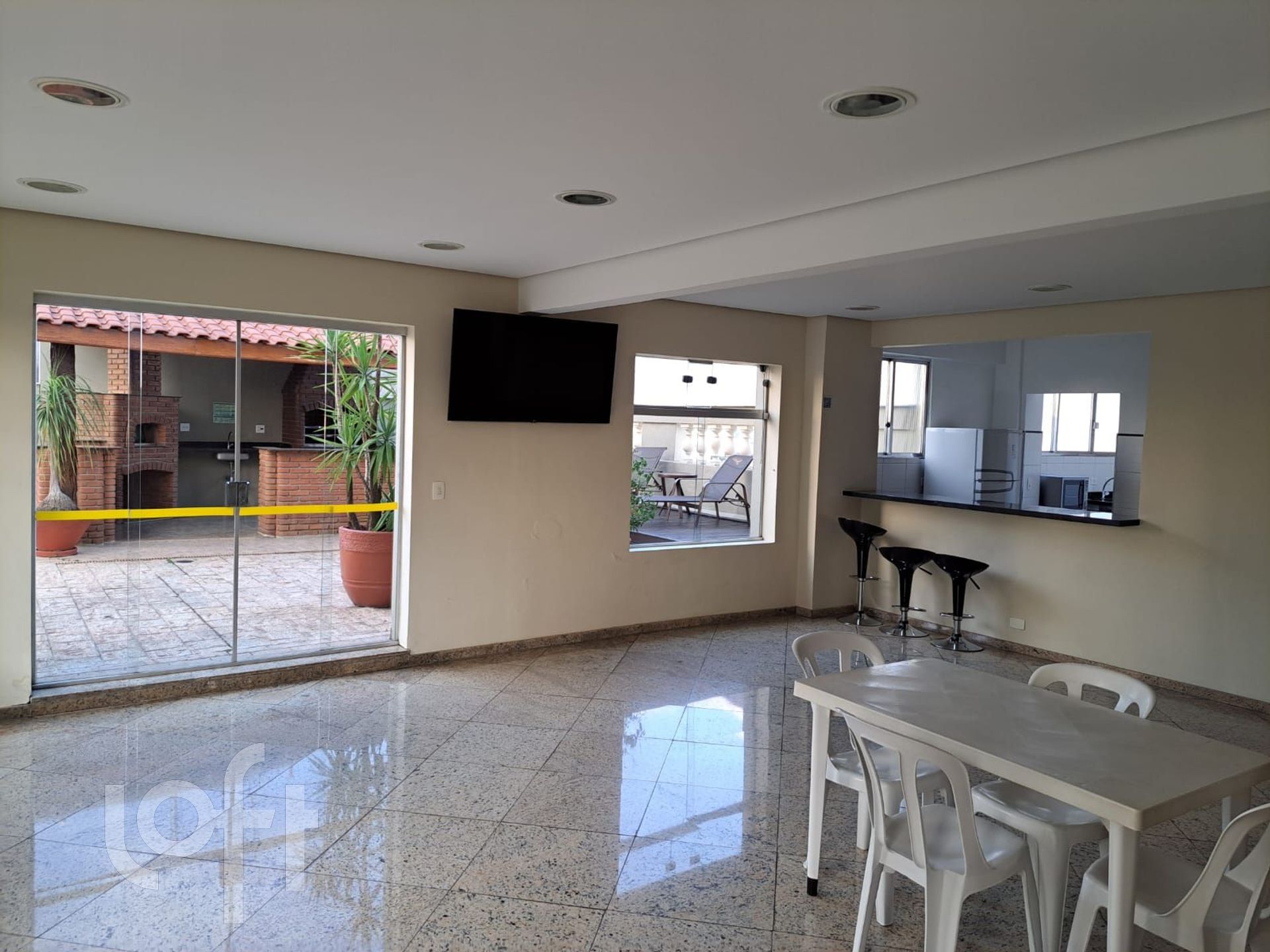 Apartamento à venda com 3 quartos, 209m² - Foto 36